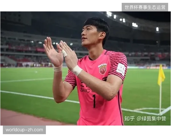 李源一在队内位置面临年轻球员挑战，其年底到期的合同给未来带来不确定性